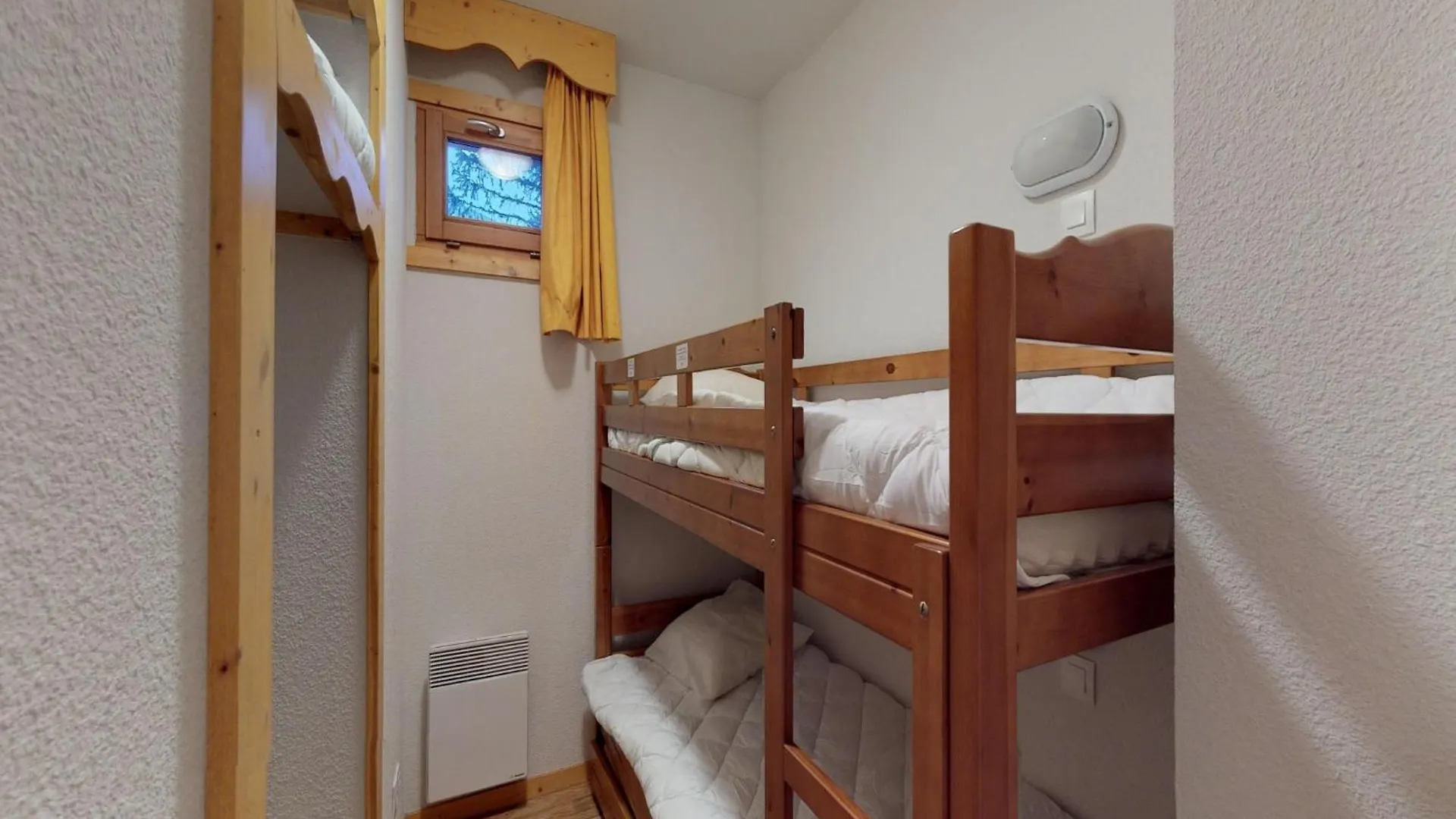 Apartment In Chamrousse Near Ski Area 0*,